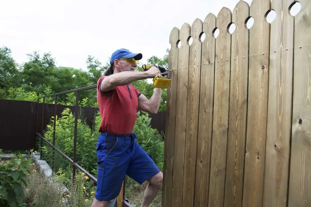 Professional Fence Contractor