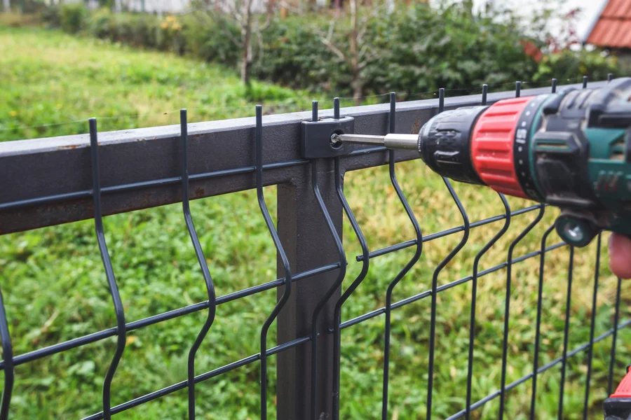 Addressing Weather-related Issues In Fence Repairs in Belding, MI